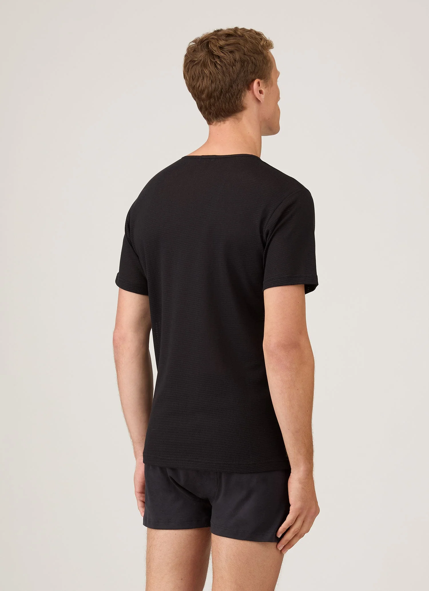 Men's Cellular Cotton Underwear T-shirt in Black - Image 3