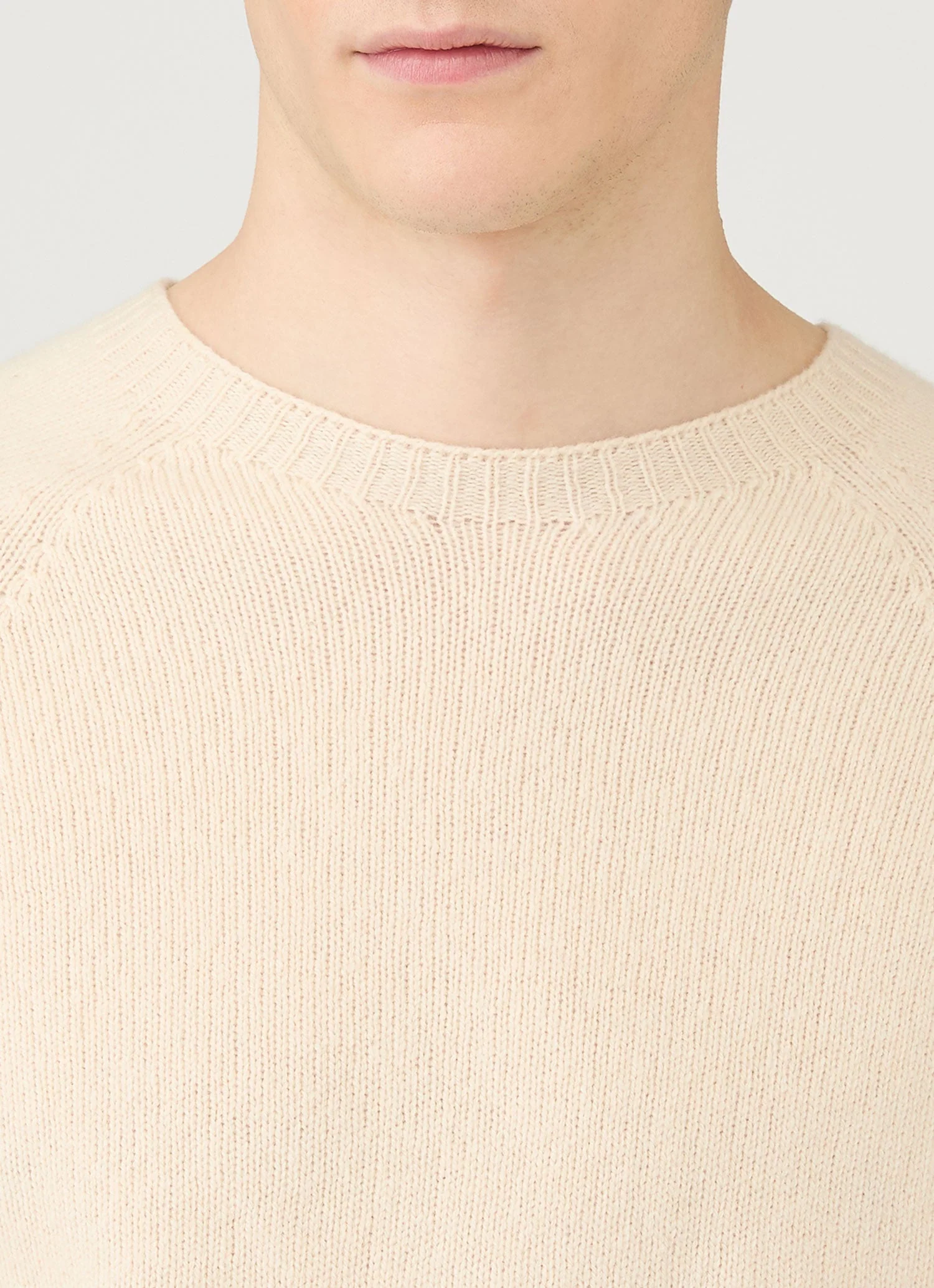 Men's Lambswool Crew Neck Jumper in Ecru - Image 6